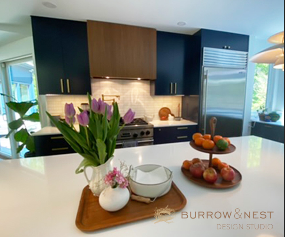 Wilton, CT Modern Kitchen