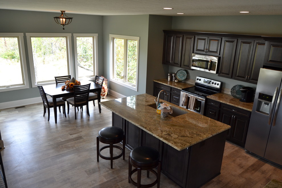 Transitional home design photo in Cleveland