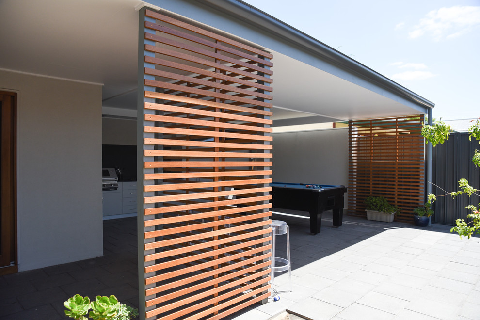 Design ideas for a contemporary patio in Adelaide.