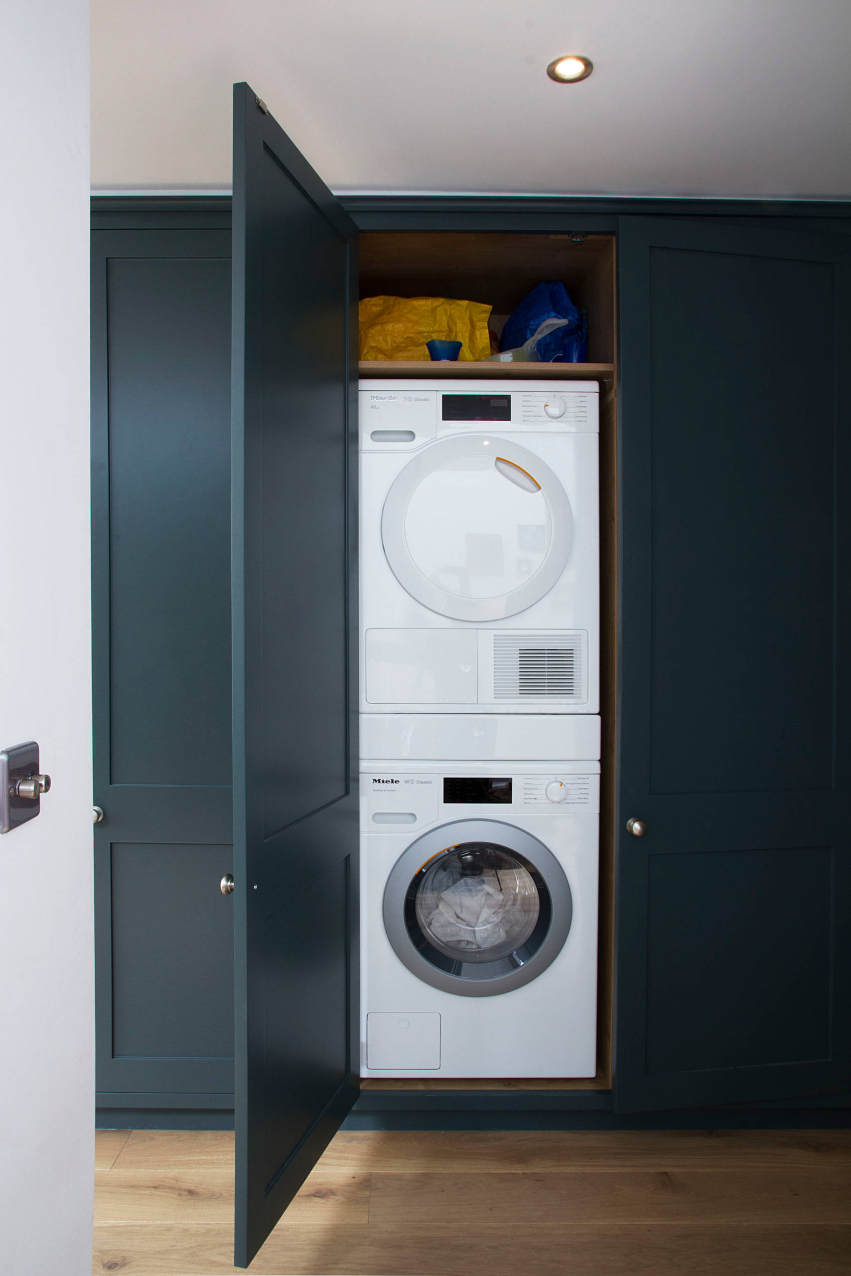 How To Move Your Washing Machine Out Of The Kitchen Houzz Uk