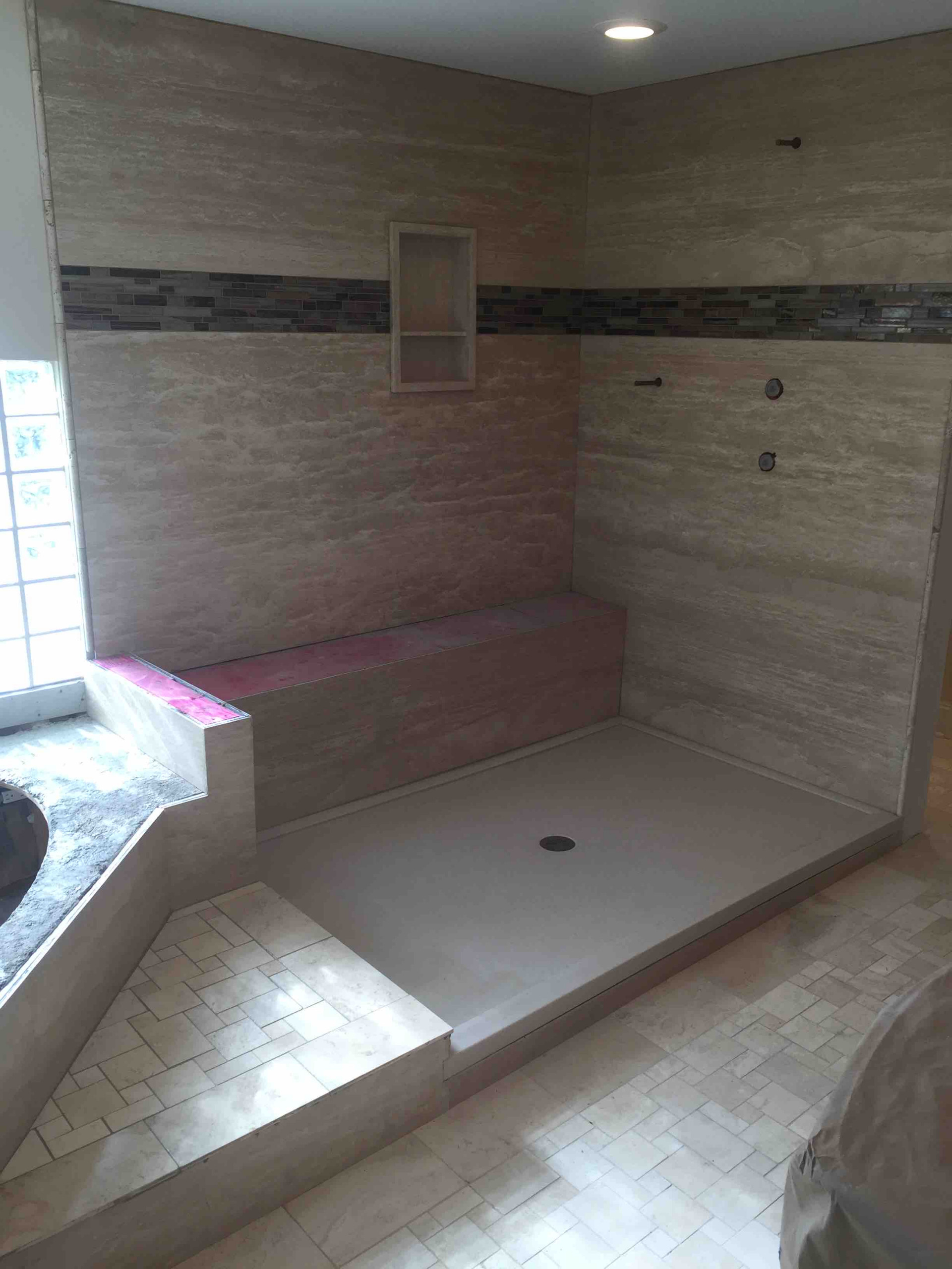 Tubs/ Showers