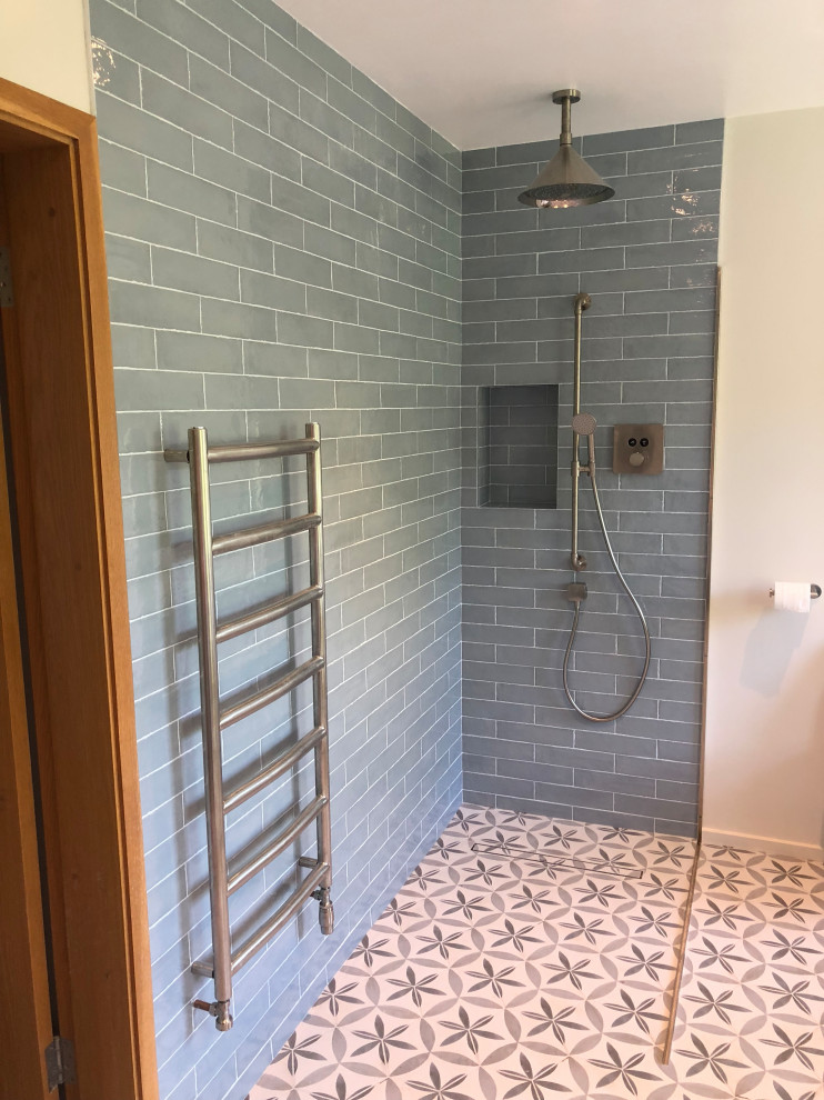 Contemporary Bathroom Remodel in London