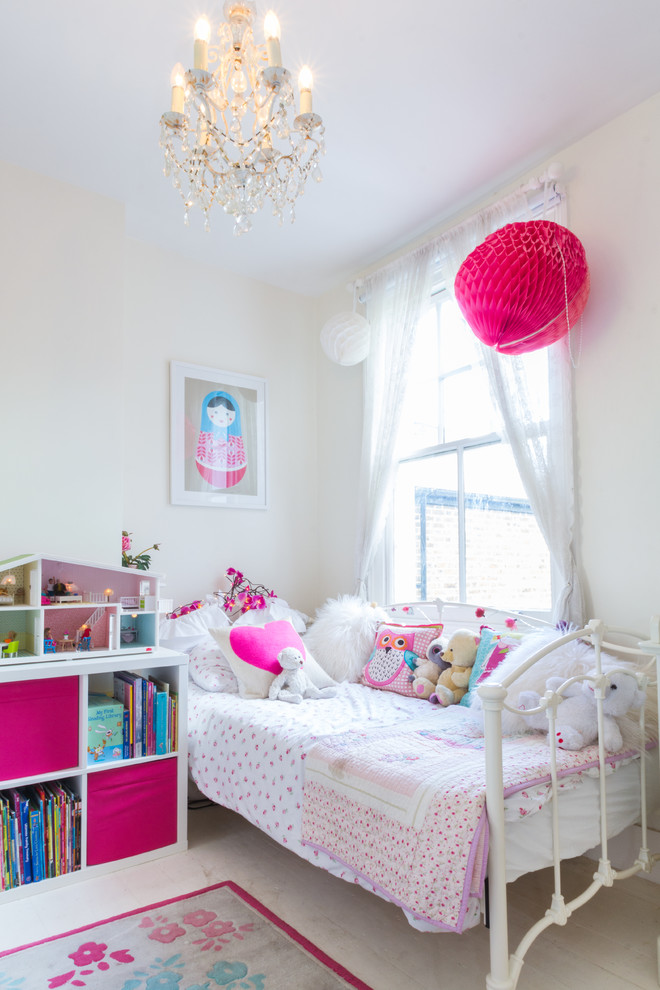 Photo of a traditional kids' room in London.