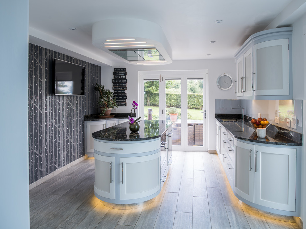 This is an example of a modern kitchen in Kent.