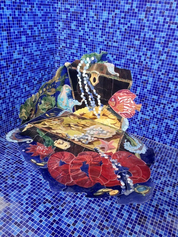 Сундук с сокровищами. Панно для бассейна
