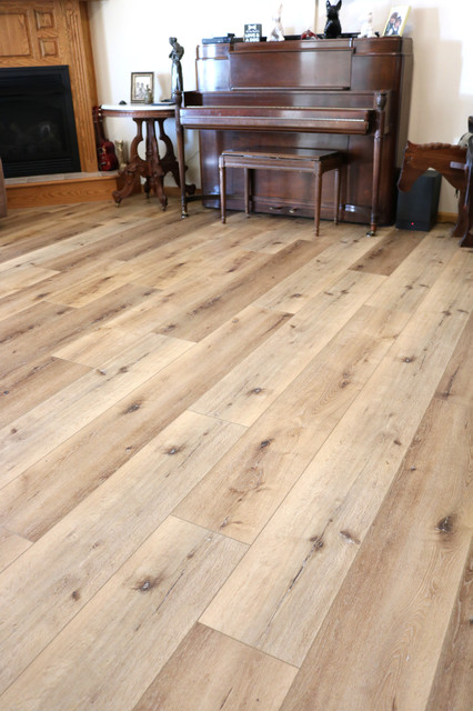 Southwind Authentic Plank Antique Pine - Rustic - Other - by Mouery's