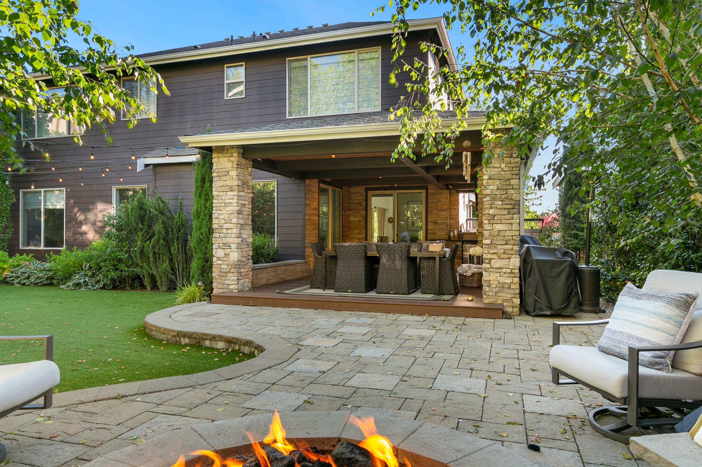 Cozy Sammamish Retreat