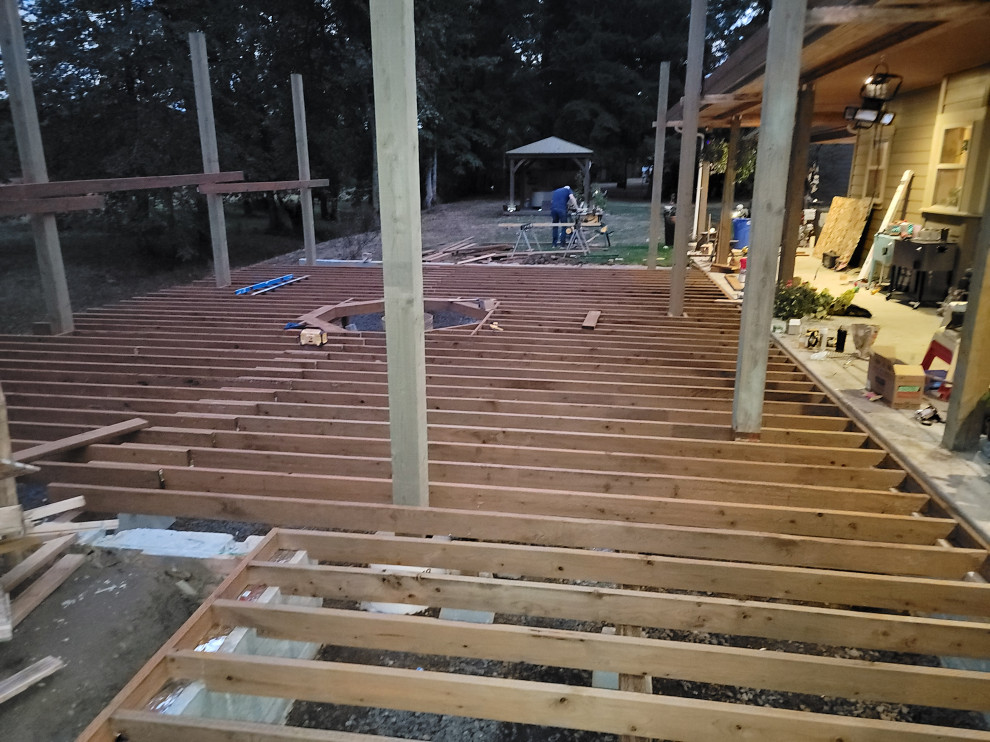 30x40 Covered deck with outdoor kitchen