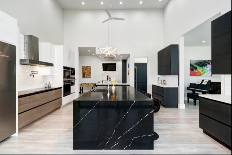 Inspiration for a modern kitchen remodel in Sacramento
