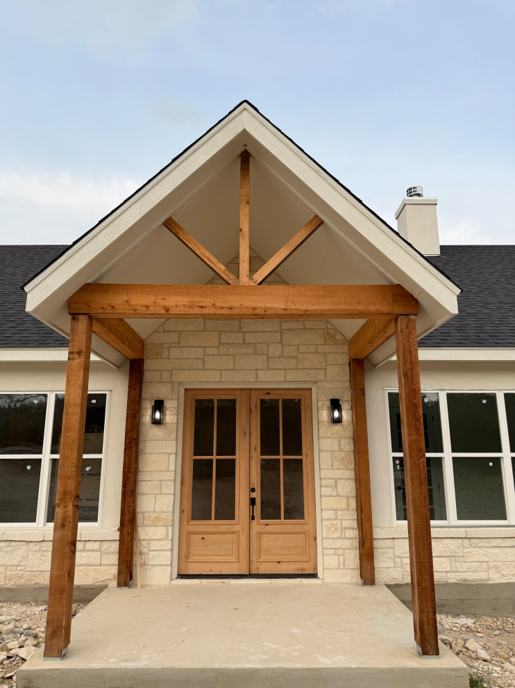 Creek Loop Residence