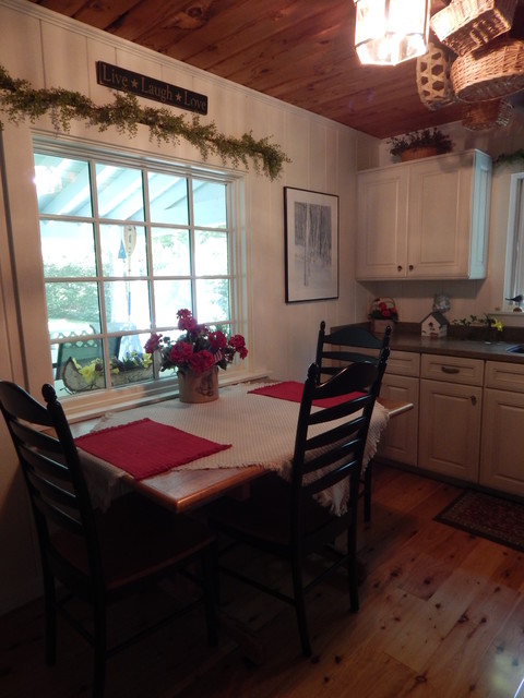 Country Home rustic-kitchen