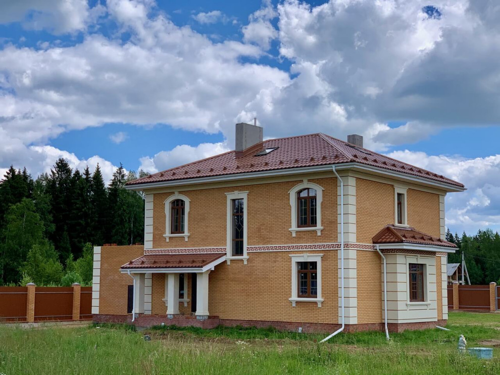 Строительство дома в классическом стиле в усадьбе Мураново