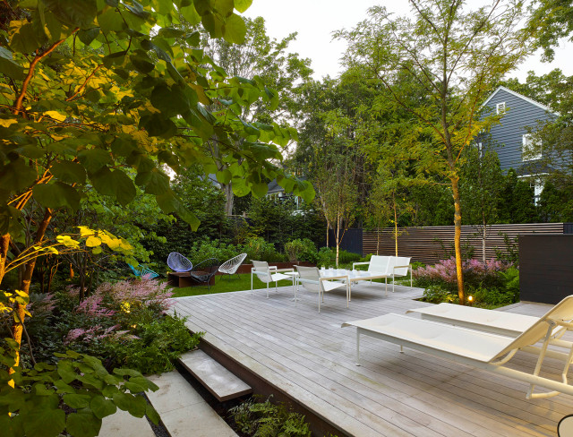 A Contemporary Landscape With Lush, Layered Plantings