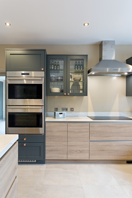 transitional kitchen transitional-kitchen