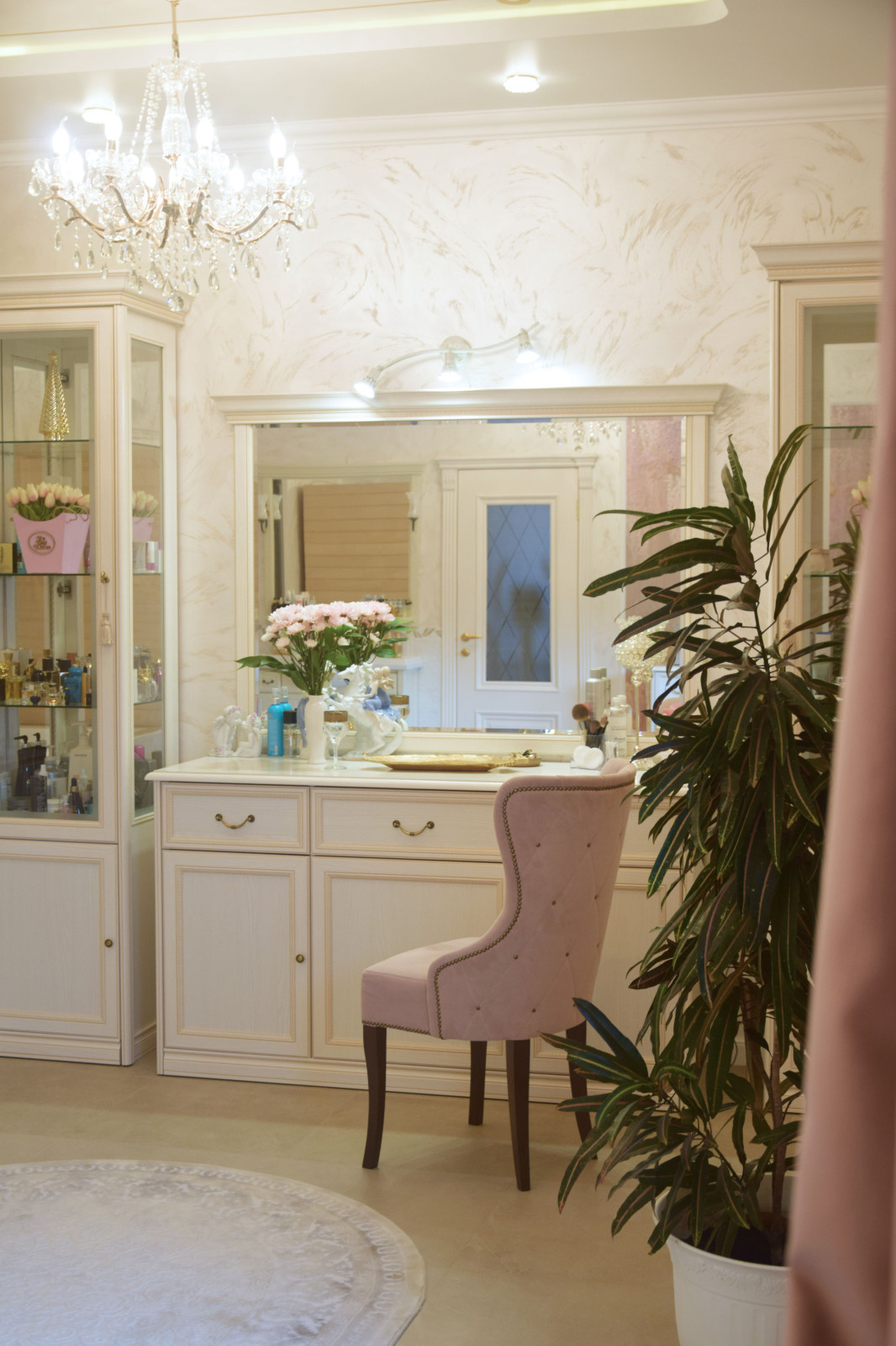 Пудровая роза