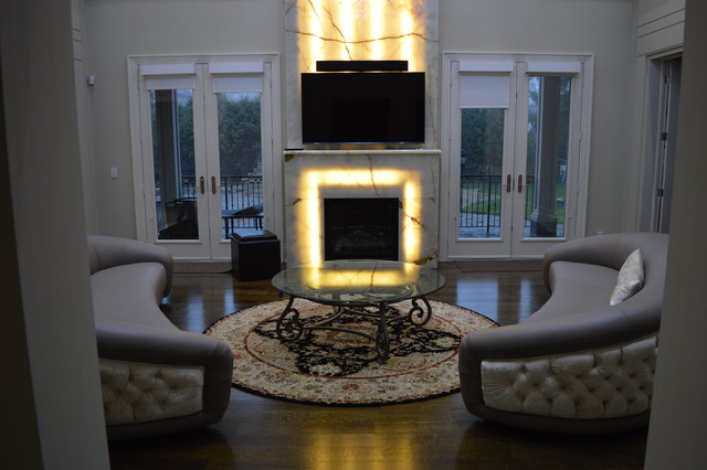 Oval Sofas Leather modern-vardagsrum