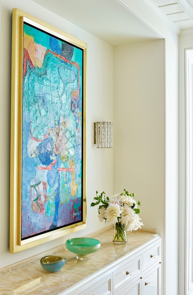 Inspiration for a transitional entryway remodel in New York