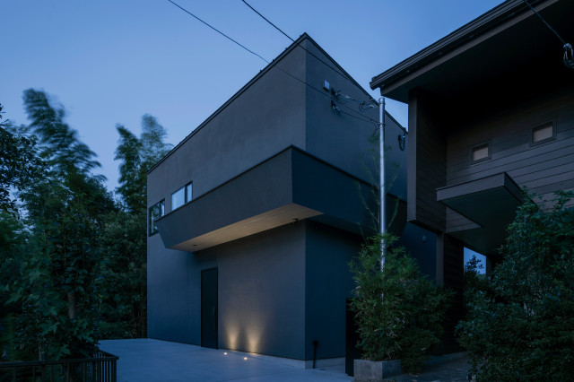 Anvil contemporain-facade