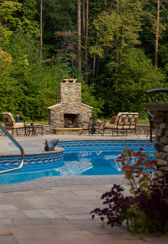 This is an example of a traditional pool in Raleigh.