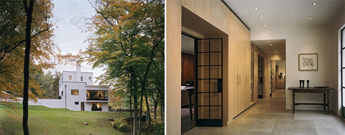 Design ideas for a contemporary entryway in New York.