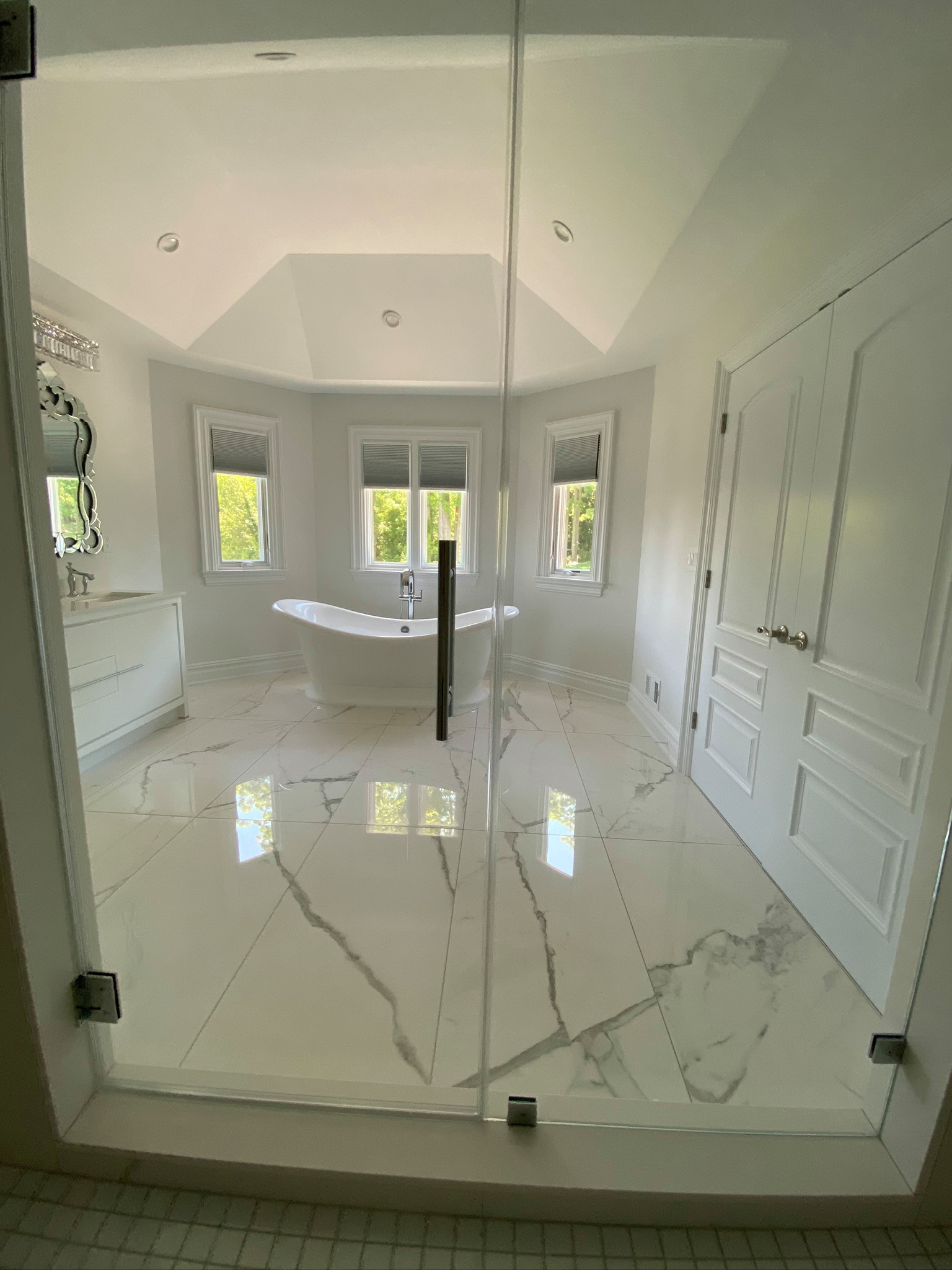 Holmdel luxury Master Bathroom