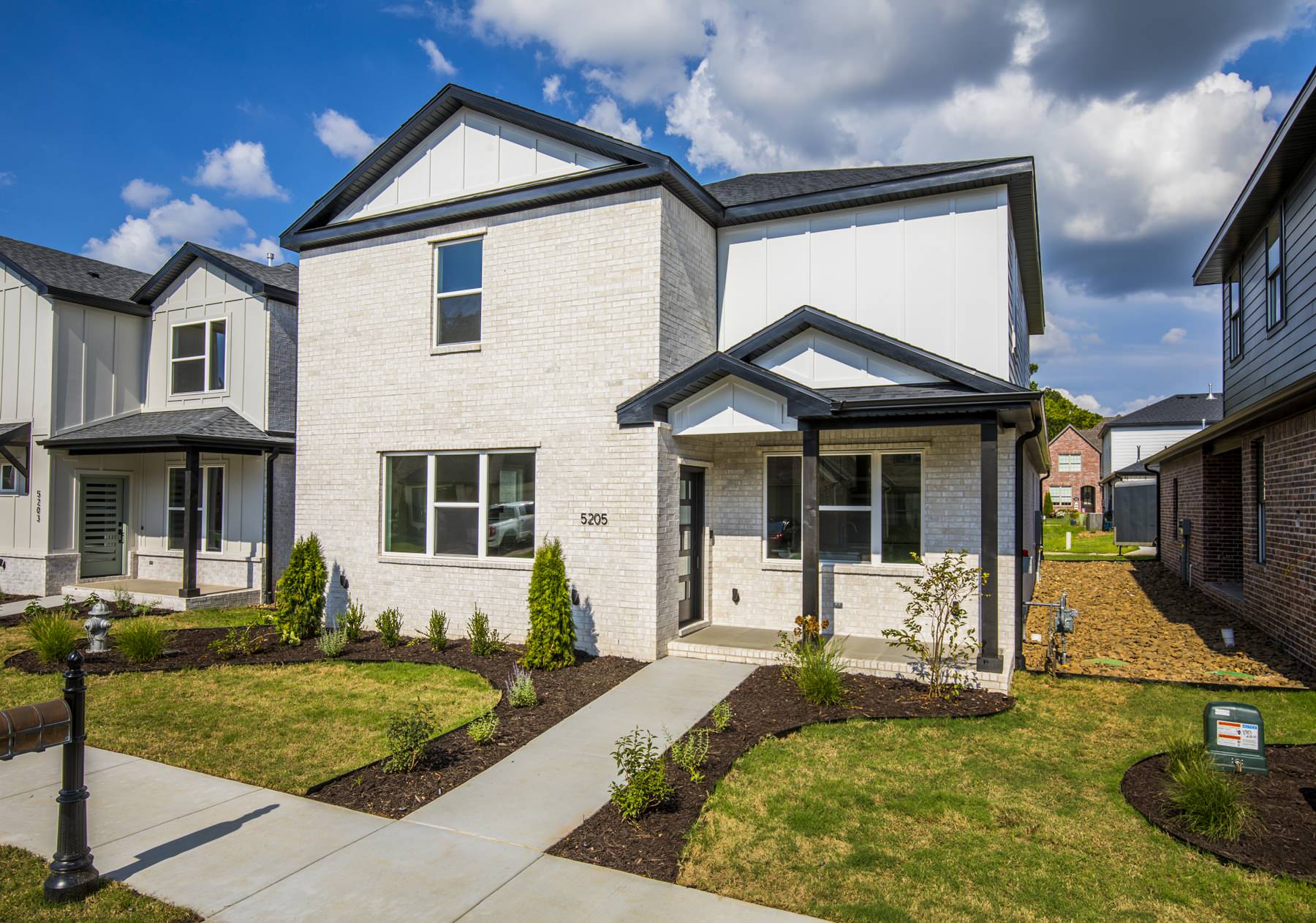 SV844_ 5205 S Brookmere St