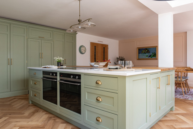 Sycamore House traditional-kitchen