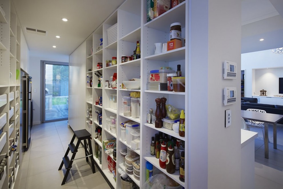 Design ideas for a modern kitchen in Perth.