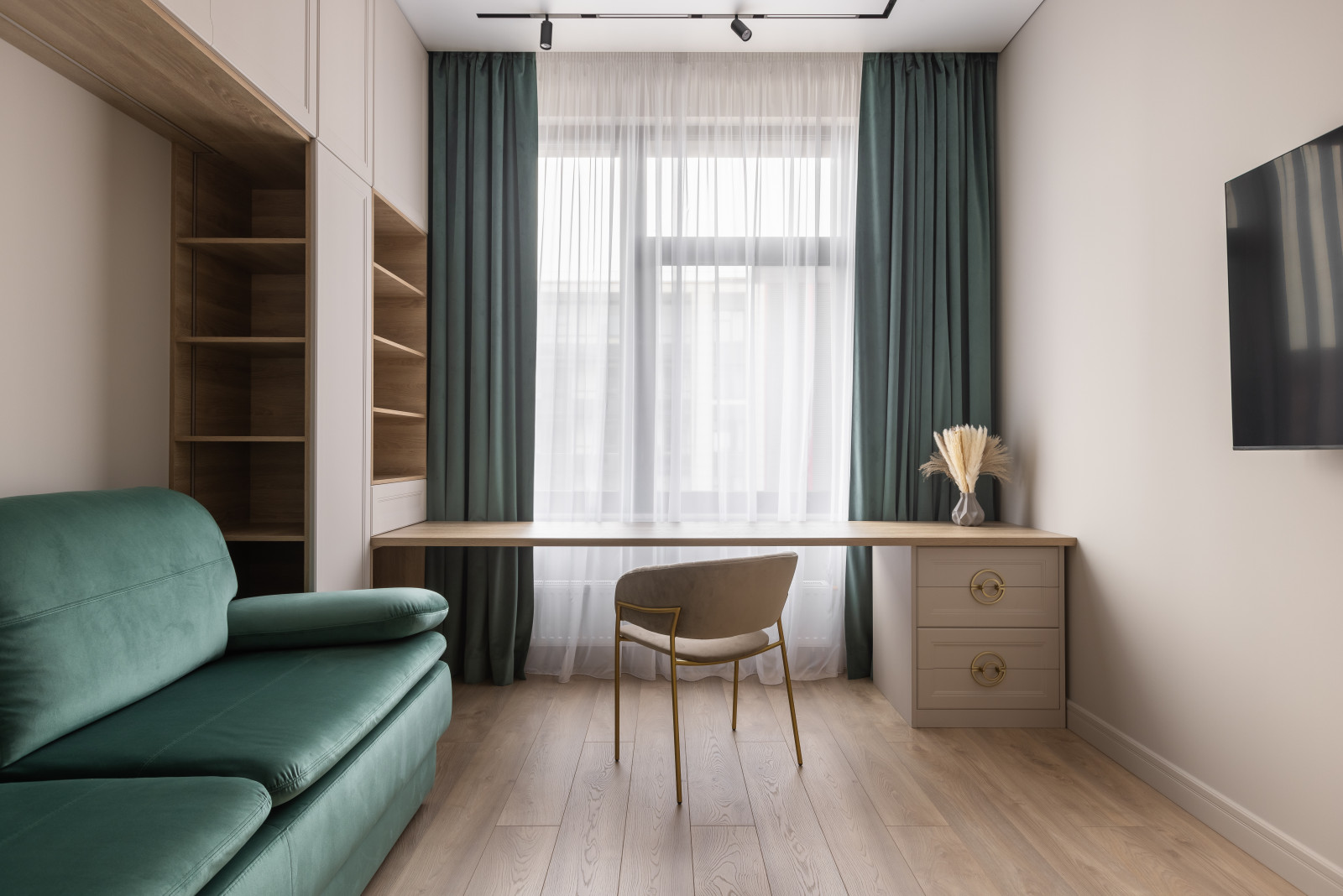 Светлая квартира в цвете кашемир