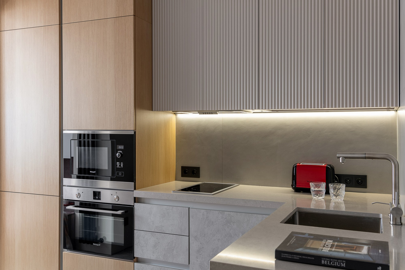 Реализация проекта однокомнатной квартиры 83 серия в г. Владивосток