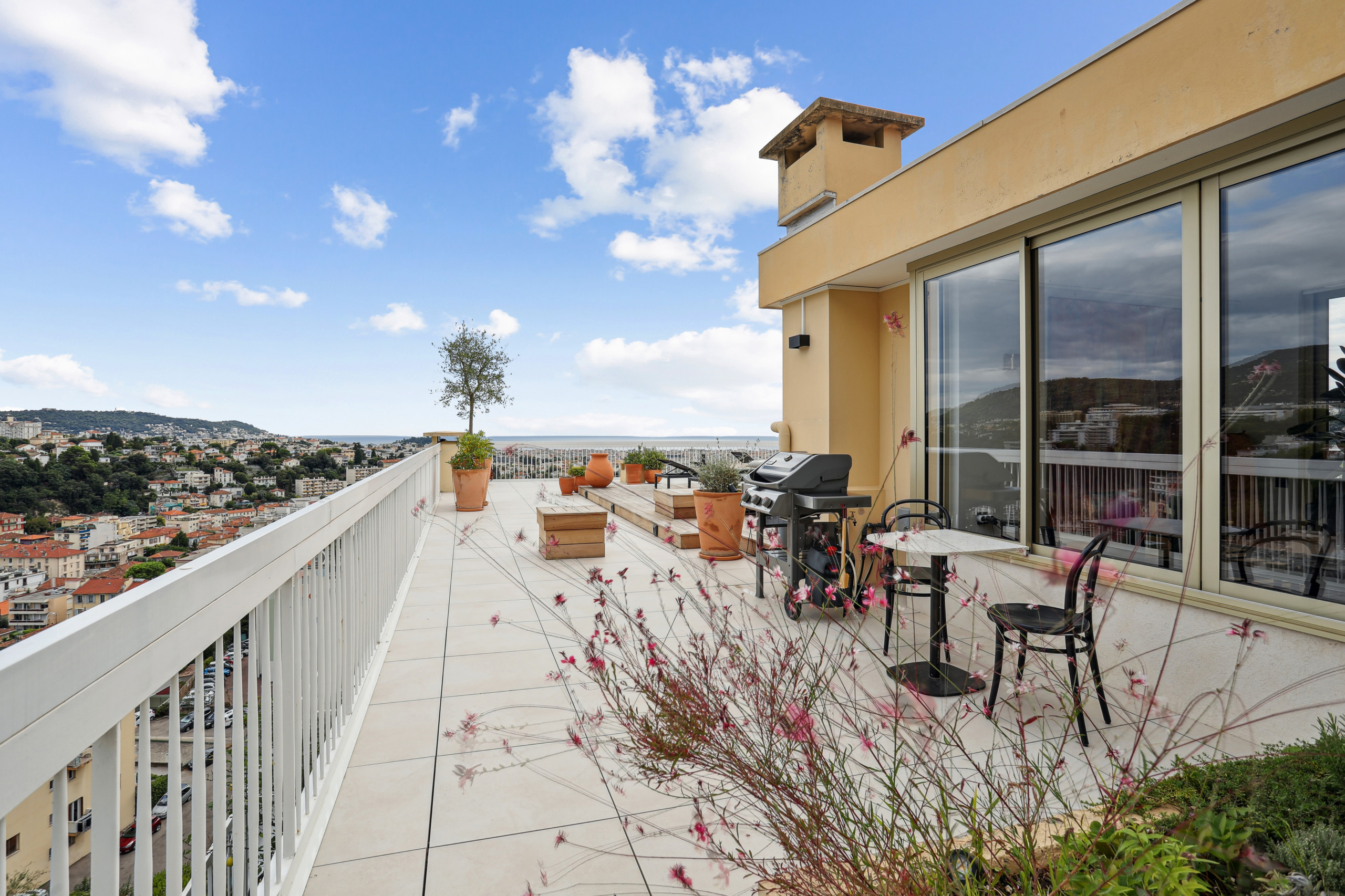 RENOVATION ET AMENAGEMENT TOIT TERRASSE