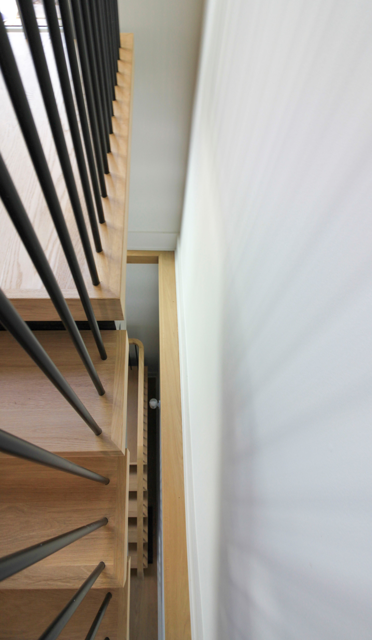 96_Dramatic cantilevered no-riser staircase, Bethesda, MD 20814