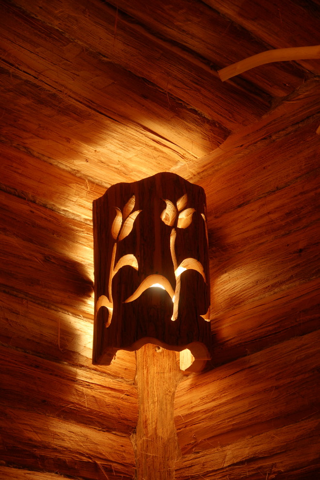 Русская баня с отделкой "Липой с лыком".