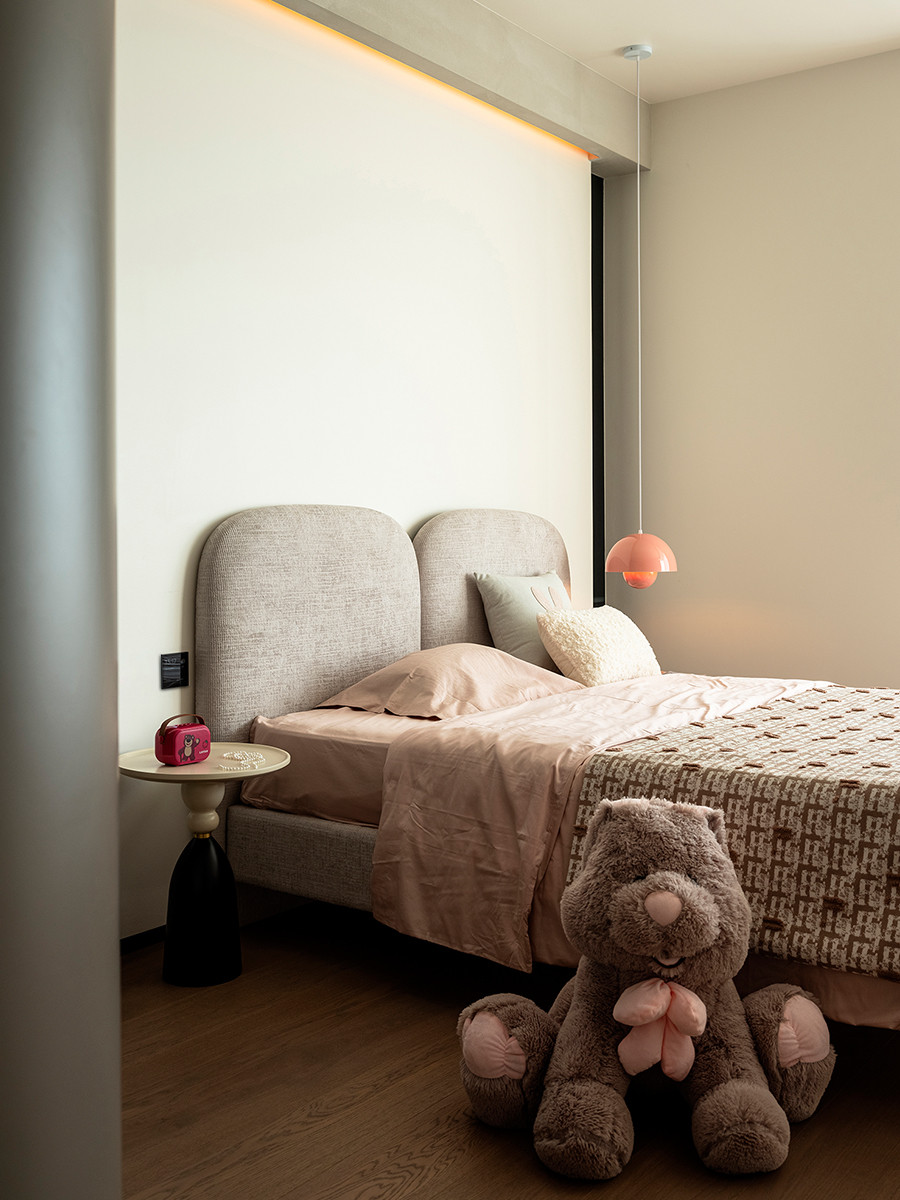 Особняк с видом на озеро