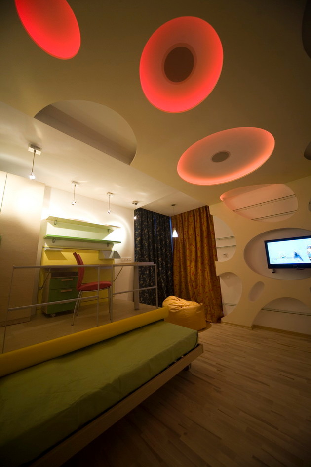 Жилая квартира. г. Киев. "Игра контрастов"