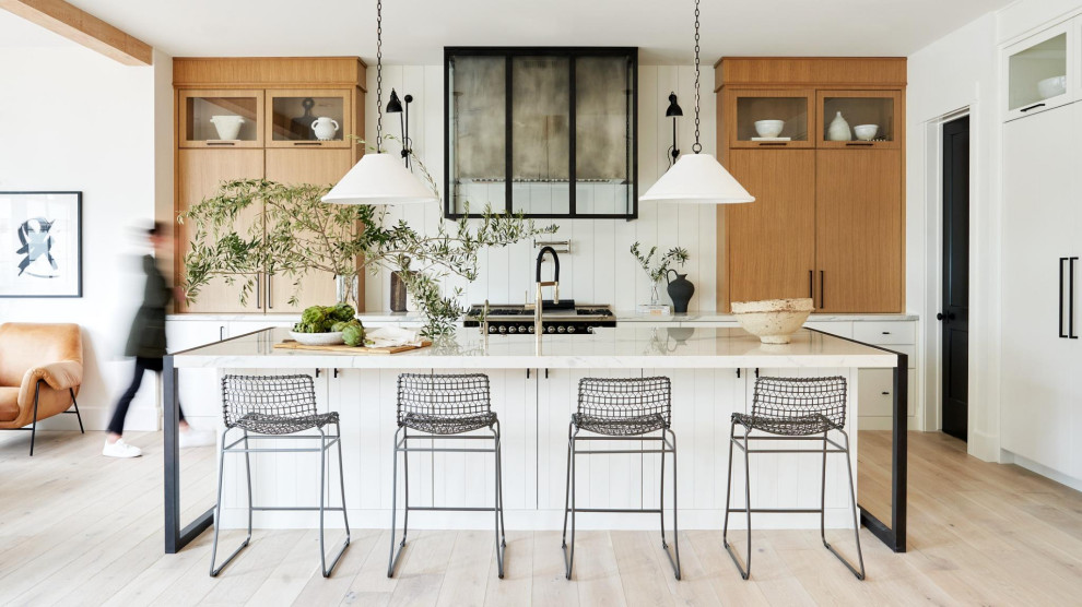 Example of a transitional kitchen design in Phoenix