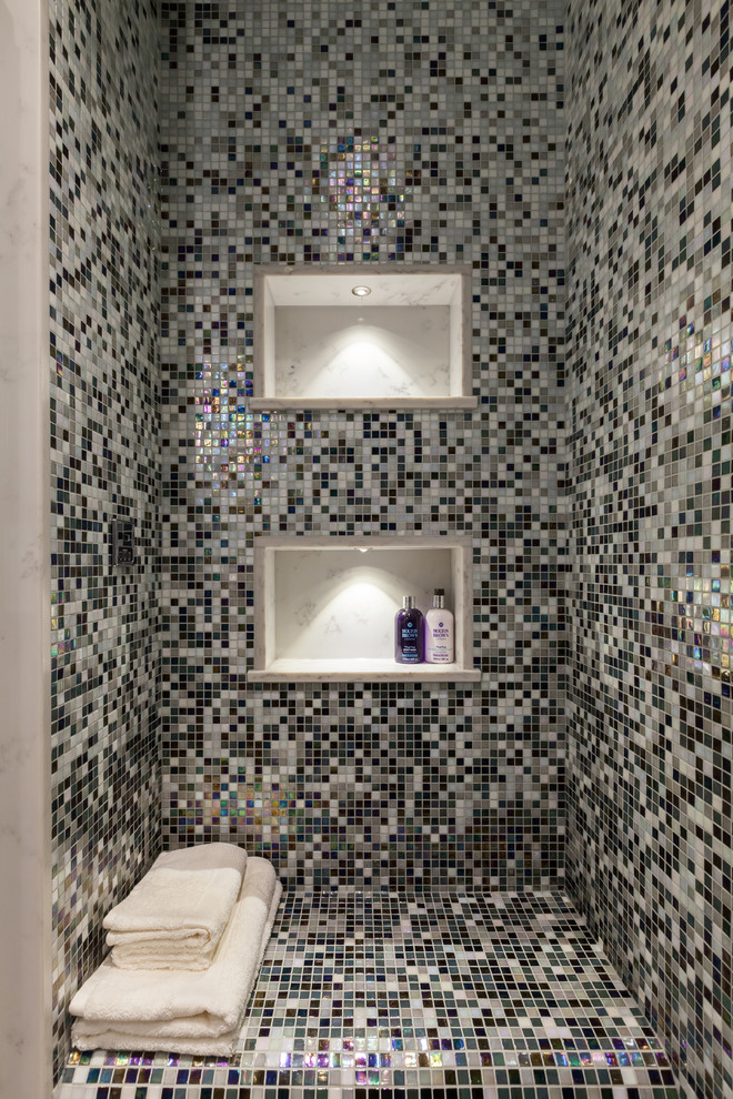 Design ideas for a contemporary bathroom in London.