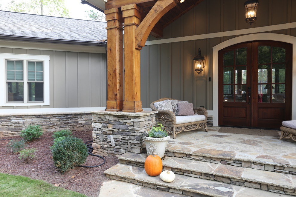 Transitional entryway photo in Atlanta