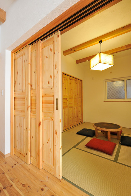 大阪府大東市 moderno-sala-de-estar
