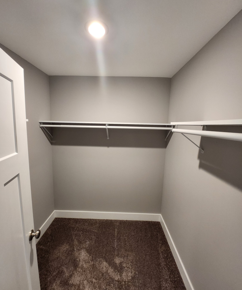 Bedroom Closet