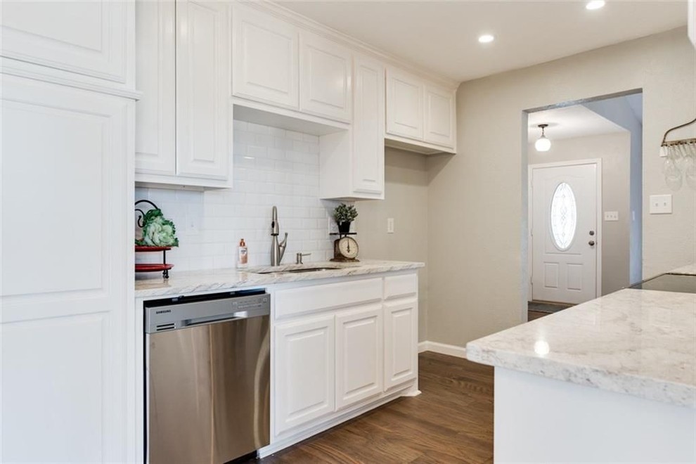 The Fixer Upper - Farmhouse - Kitchen - Dallas - by The ...