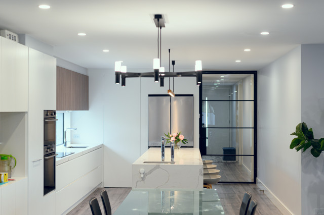 Vermont Kitchen Bathroom Complete Fit-in contemporaneo-cucina