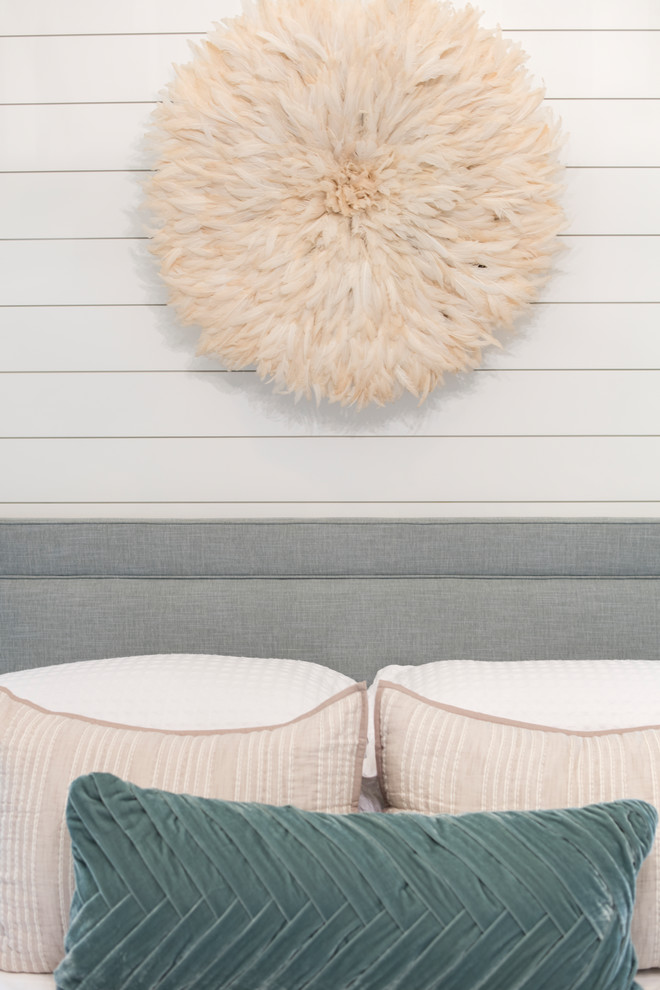Home design - transitional home design idea