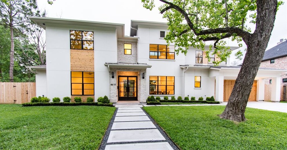 This is an example of a contemporary exterior in Houston.