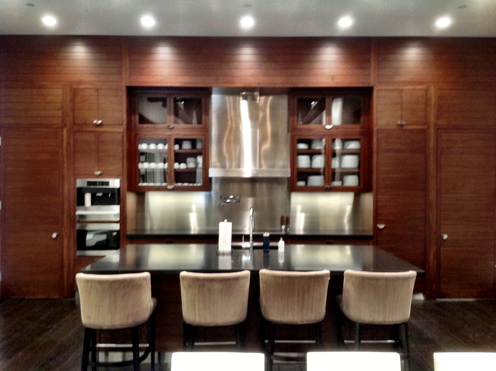 Transitional kitchen photo in New York