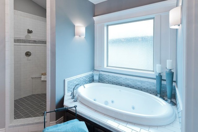 Coffee Creek Crossing The H4L 1.5-story Plan: For Sale fusion-bathroom