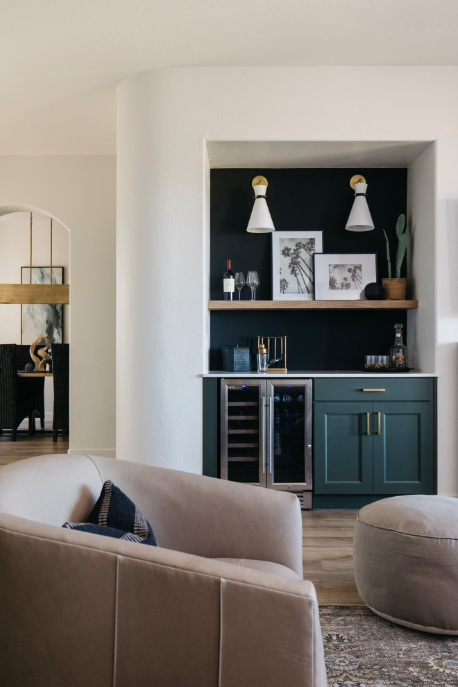 Home design - transitional home design idea in Phoenix