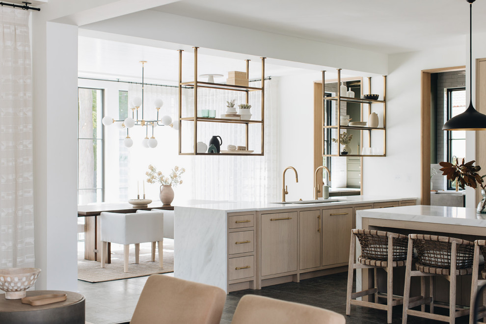 Home bar - transitional home bar idea in Chicago
