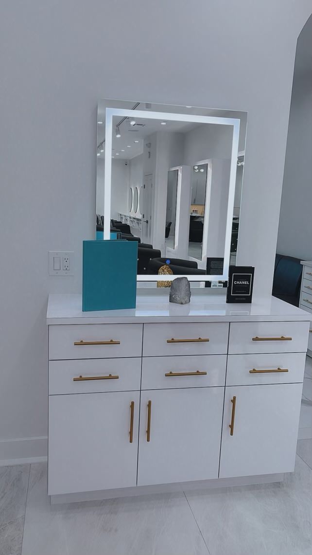 GLAM HOUSE SALON