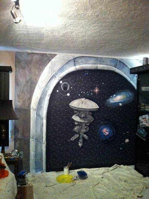 Eclectic home design photo in Miami